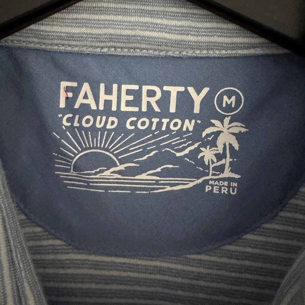 ⚡️Faherty Cloud Stripe collection blue polo, size Medium - Picture 5 of 9